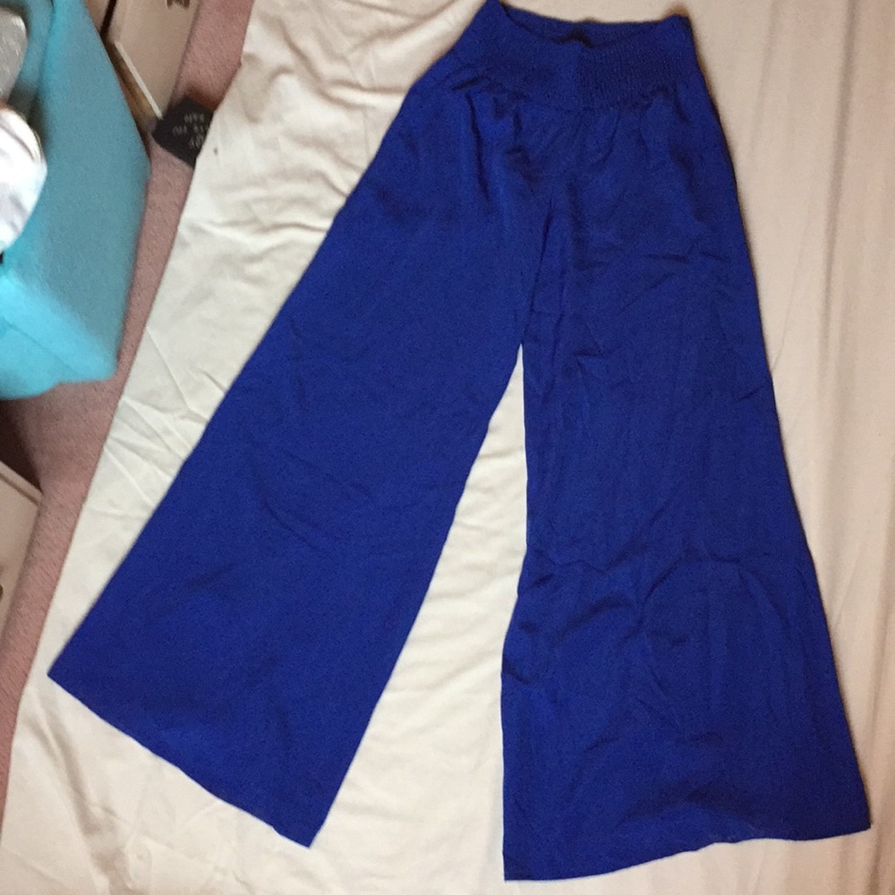 Gacho pants